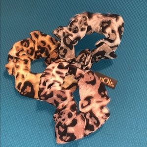 NWT noir scrunchies